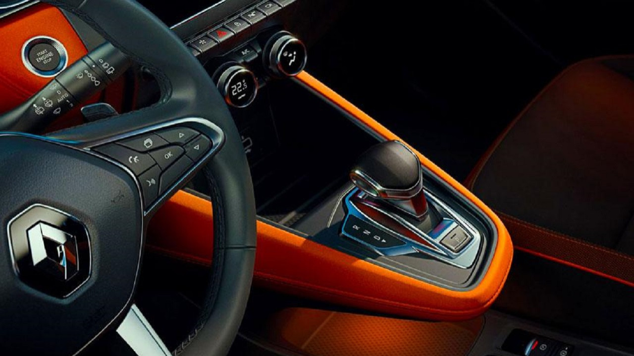 2023 Renault Captur fiyat listesiyle şaşırttı! Bu fiyata en mantıklı seçim!