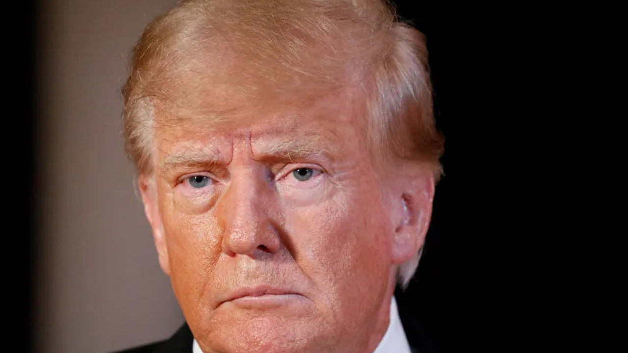 Donald Trump, Facebook hesabını geri almak için harekete geçti
