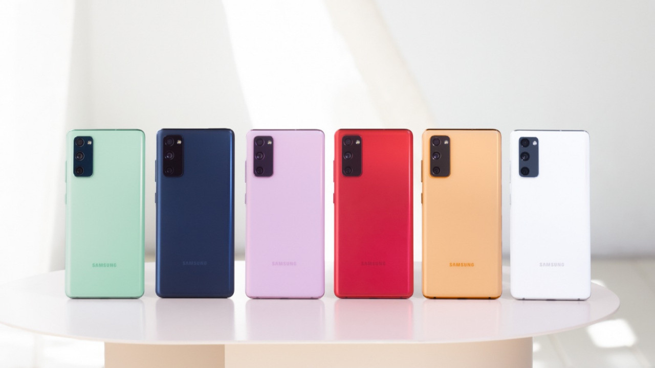 Samsung gemileri yaktı! Popüler modelini uygun fiyata 12 taksitle satıyor!