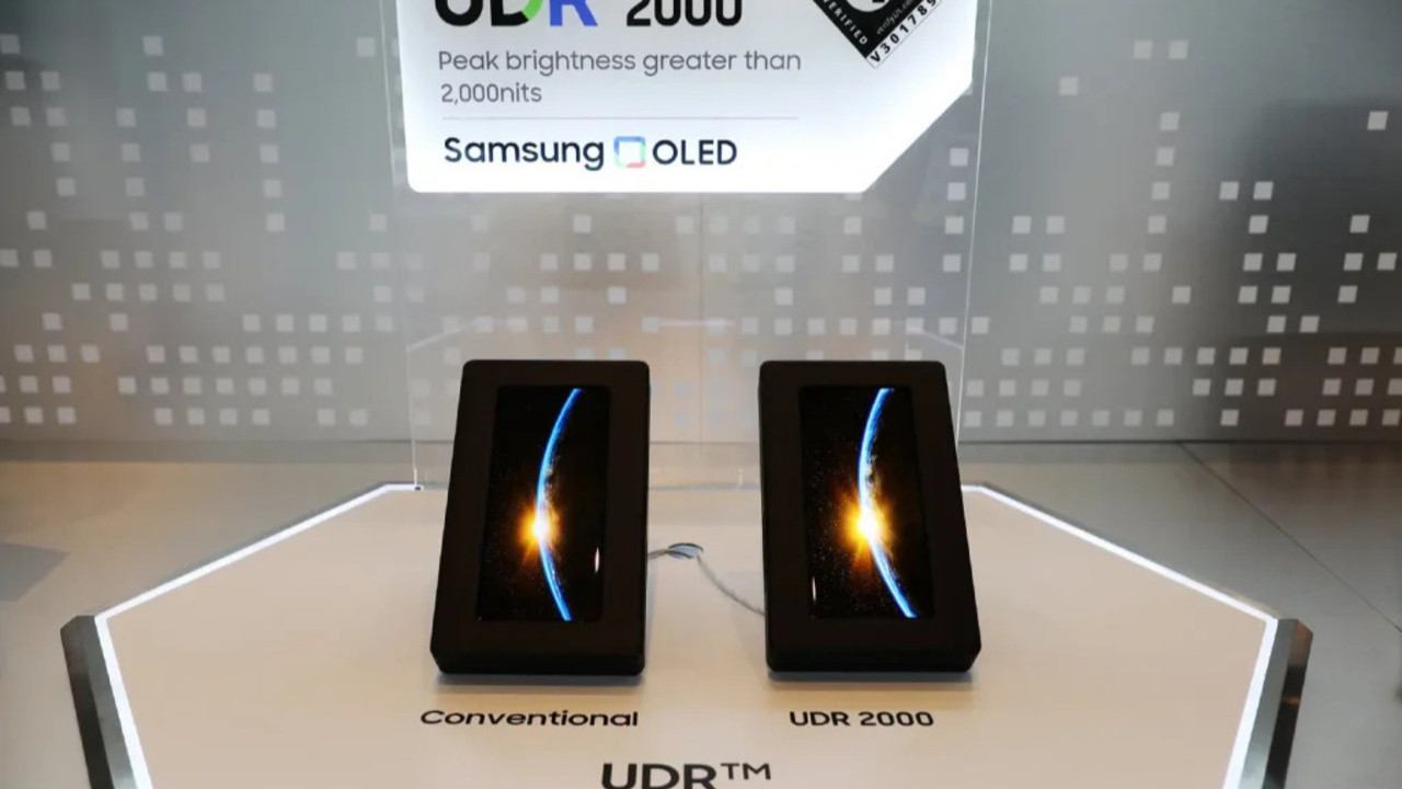 Samsung’dan ayna gibi ekran: 2000 nit parlaklık ve ötesine!