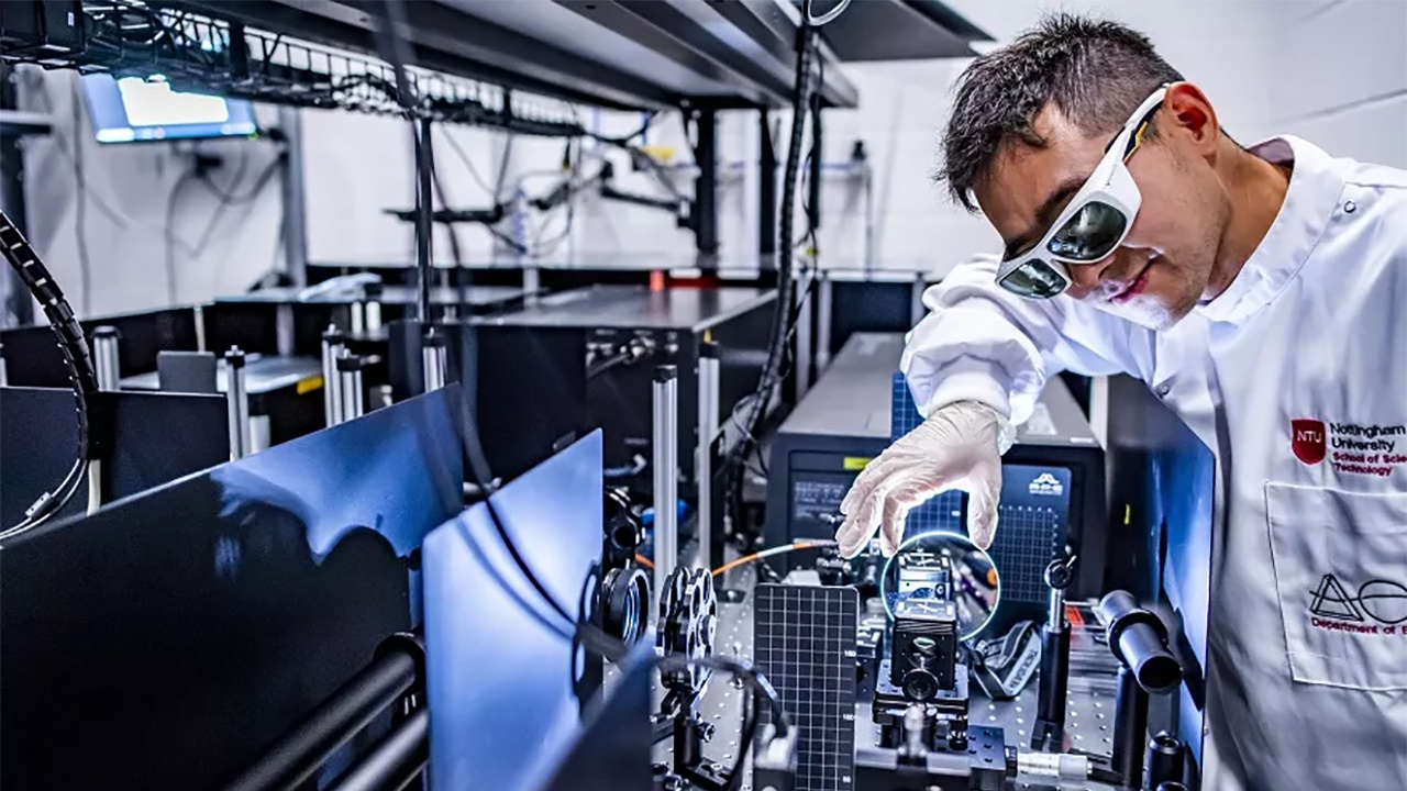 1.000 Hz’den fazla yenileme hızına sahip ekranlar geliyor