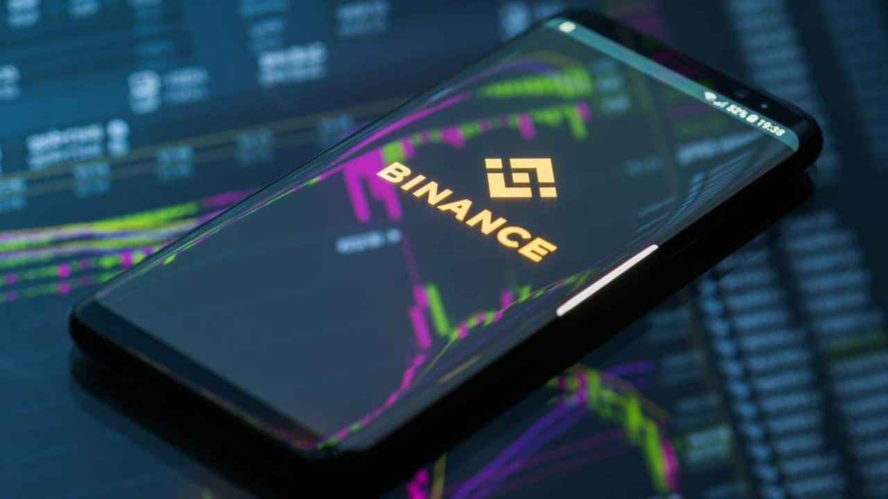 900 milyon dolarlık kripto, Binance’ten bir günde ayrıldı! Neden?