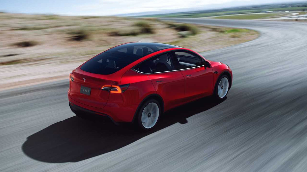 Elon Musk çalışanlarına özgürlük tanımıyor!