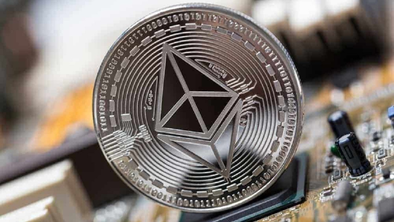 ETH büyük bir rallinin eşiğinde mi?