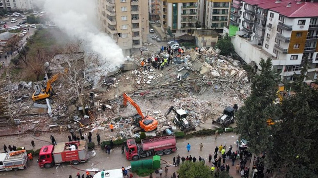 Jeofizik Yüksek Mühendisi İstanbul depreminin yılını verdi! Bu tarihe dikkat!