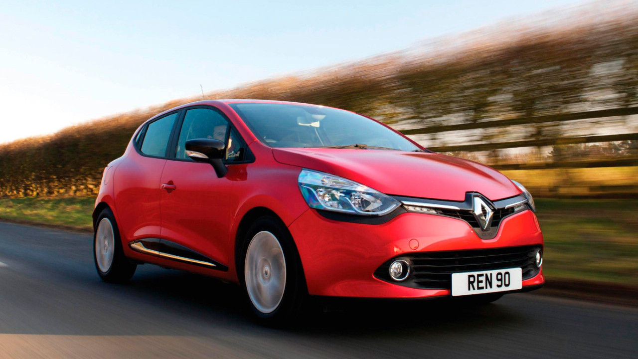 Renault çıldırdı! Clio fiyat listesini gören sıfır araba için bayiye koşuyor!
