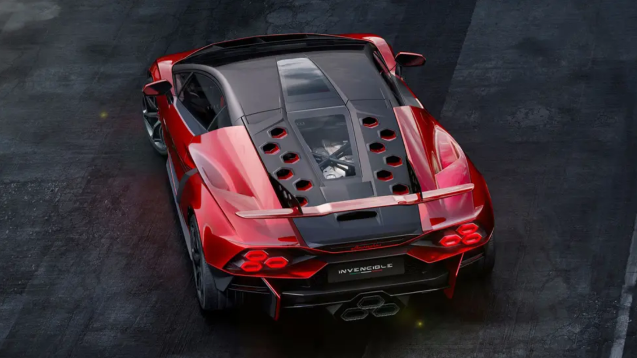 Yeni Lamborghini Invencible ve Autentica görsellerini yakından inceleyelim