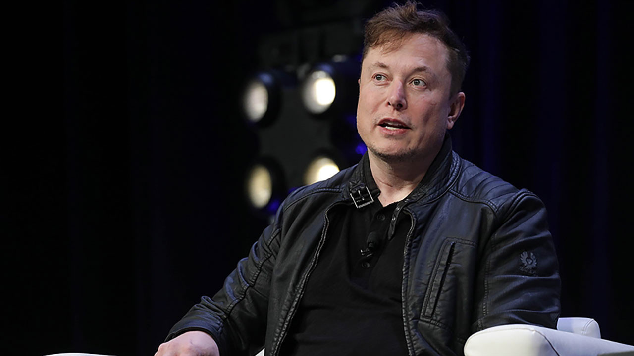 Elon Musk’tan ünlülere çifte standart!