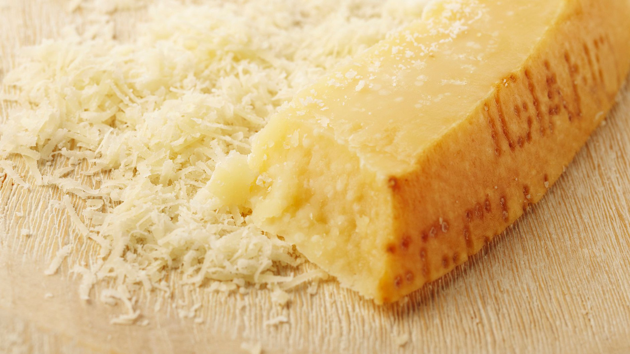 Parmesan peyniri seviyorsanız, bu yazıyı okuduğunuzda fikriniz değişebilir