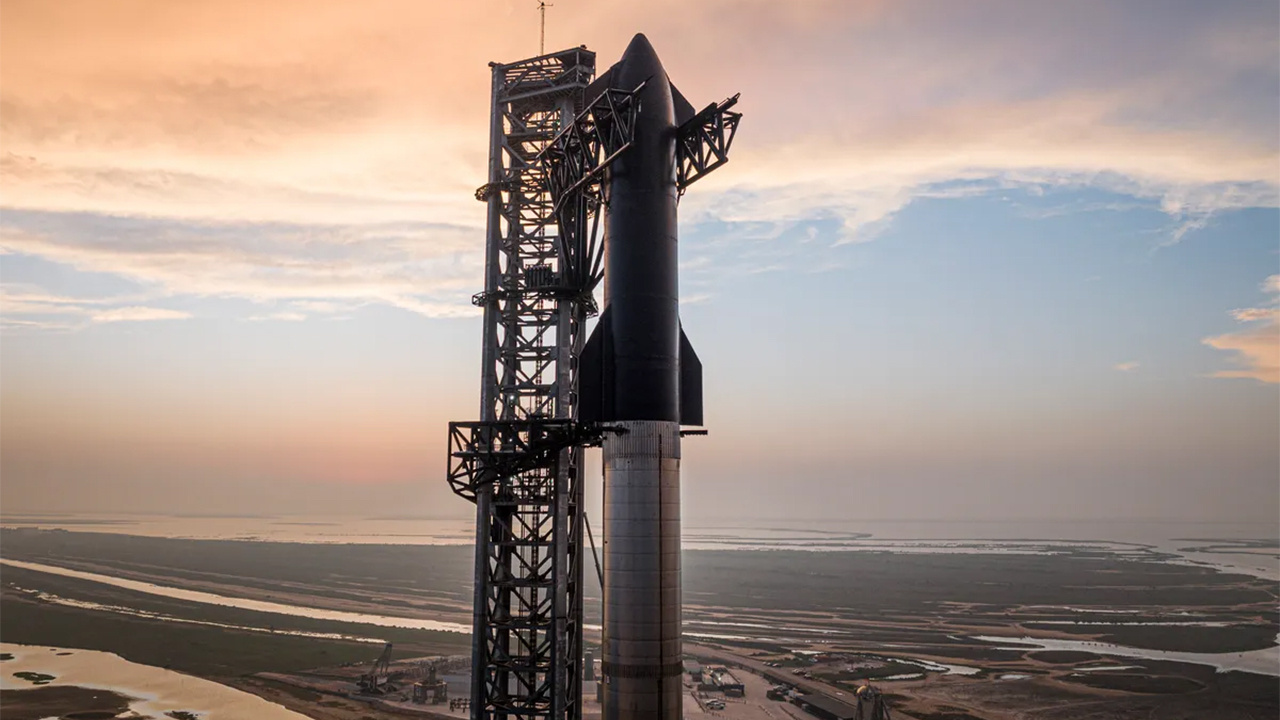 SpaceX’in Starship’i fırlatmadan hemen sonra patladı, olan etraftaki otomobillere oldu