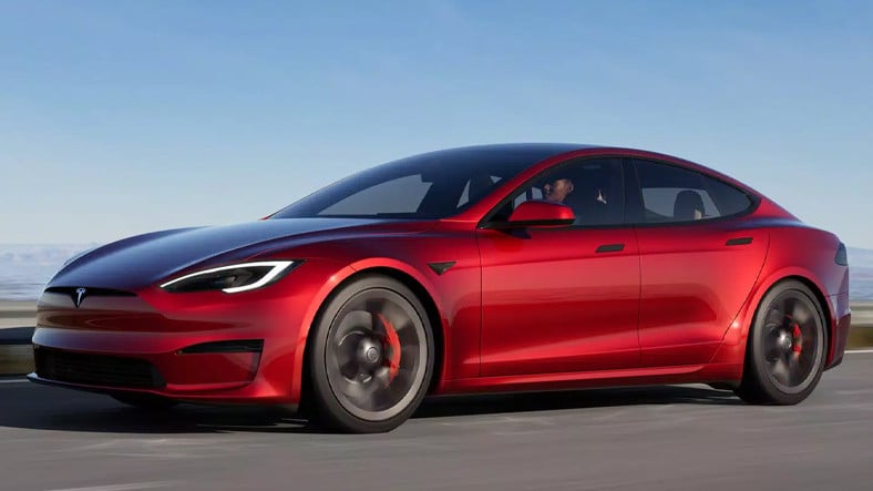 Tesla Model S ve Model X’e Zam Geldi