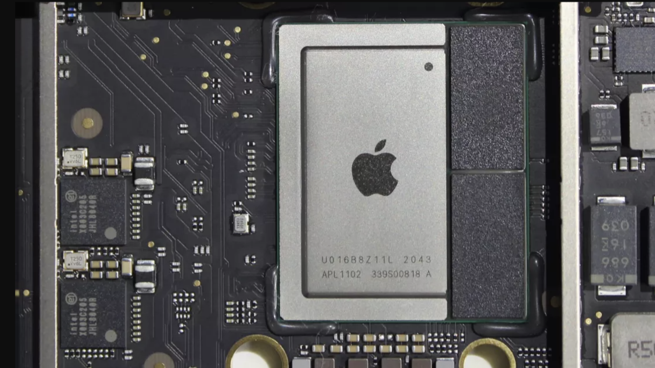 Apple’ın MacBook’ları hızdan uçuracak yeni işlemcileri piyasaya çıkıyor!