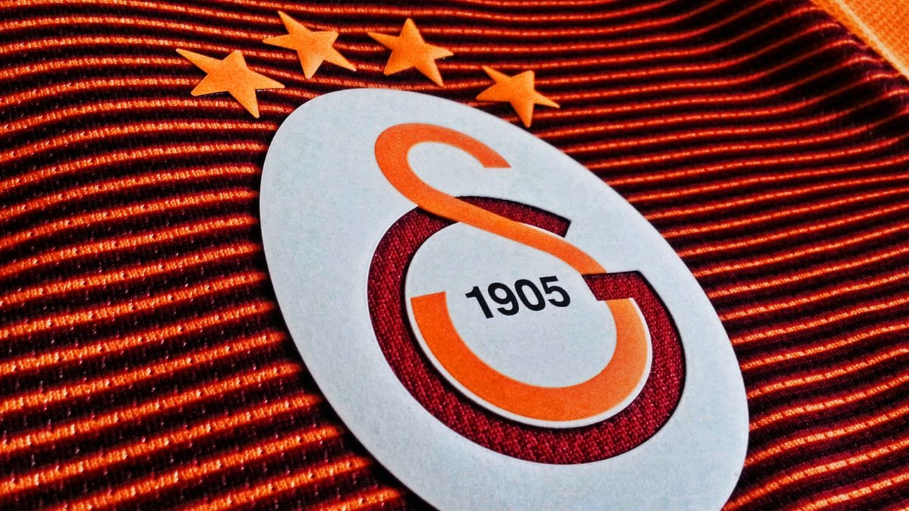 Süper Lig şampiyonu Galatasaray oldu: Sosyal medya yıkıldı