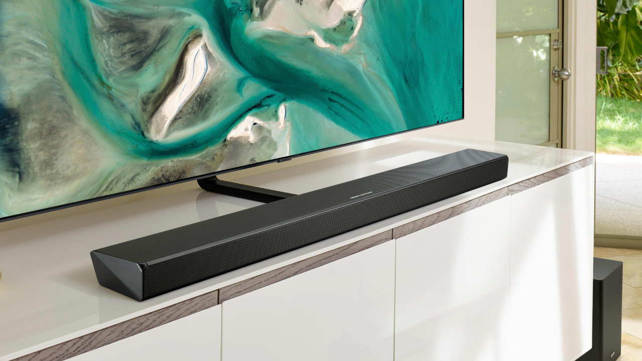 Samsung’un yeni akıllı televizyonu adeta bir servet değerinde