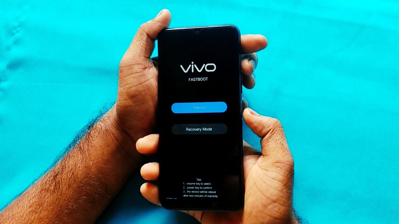 Vivo, yeni orta segment akıllı telefon modelini doğruladı