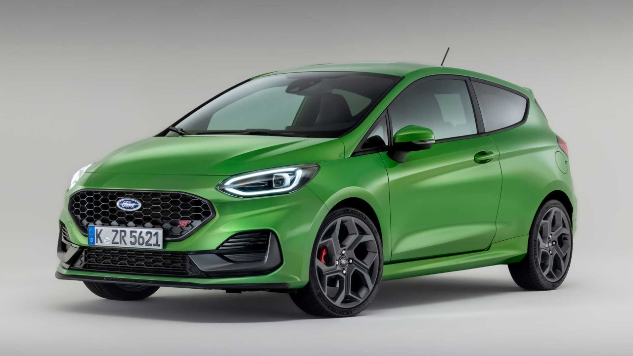 Ford Fiesta fiyatları dibi gördü! B HB otomobil alacaklar kaçırmasın