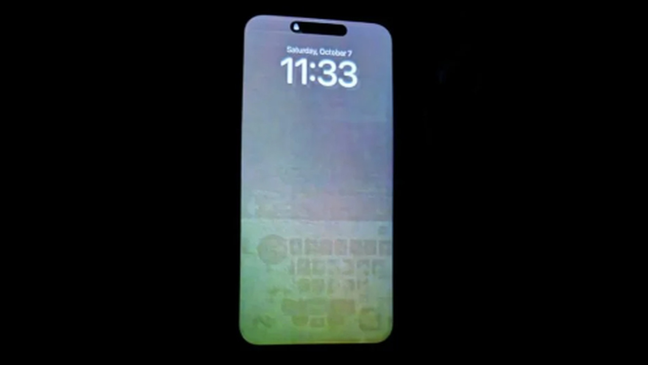 iPhone 15 Pro şimdi de ekran yanması sorunuyla karşı karşıya