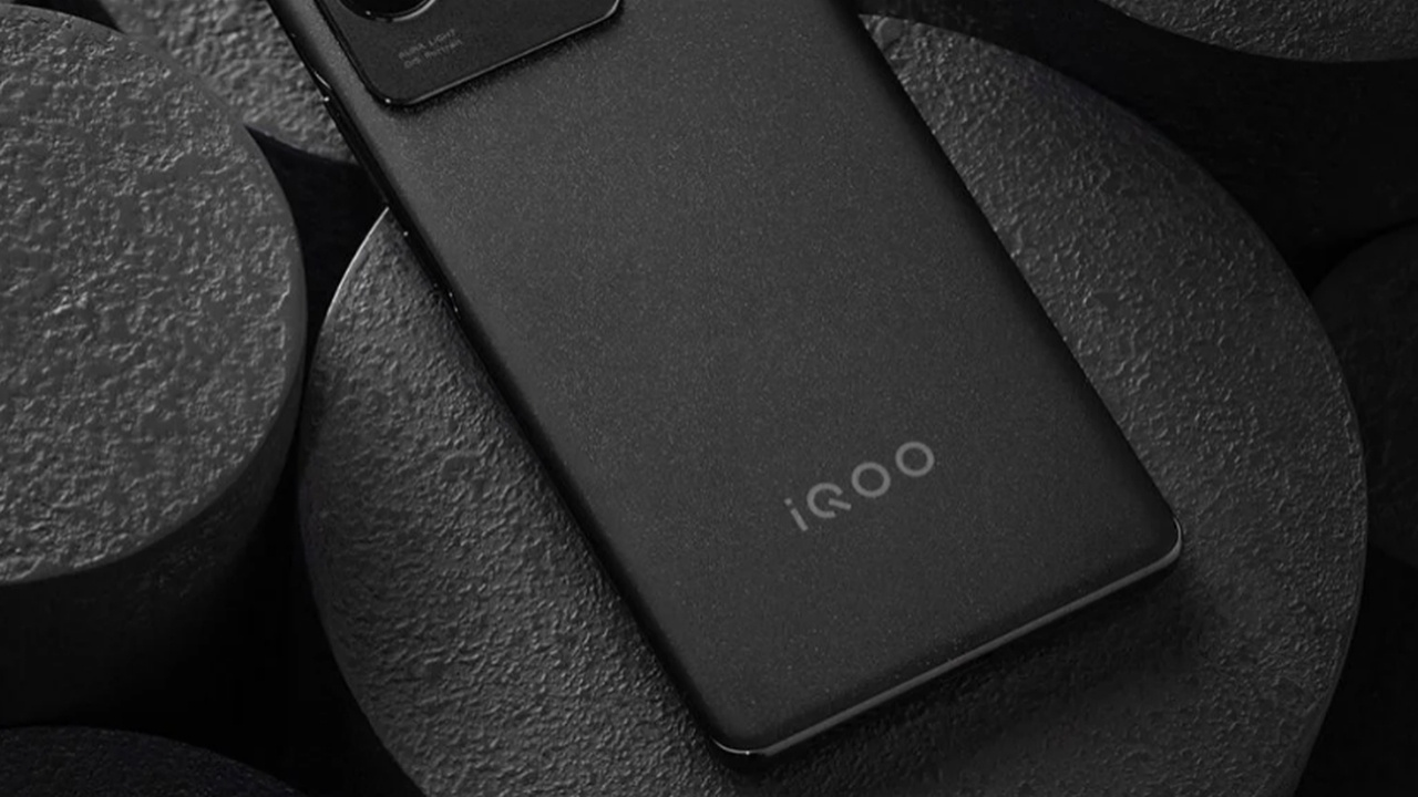 iQOO 12’nin detaylı kamera özellikleri gün yüzüne çıktı