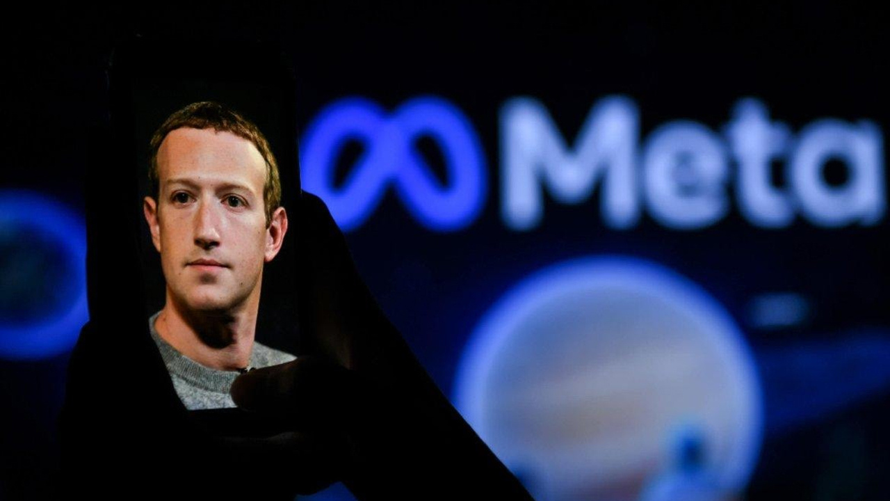 Mark Zuckerberg’in gözünü para bürüdü!