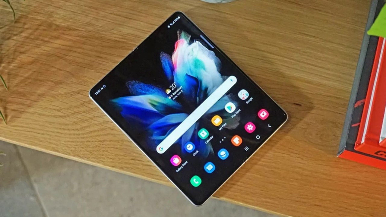 Ne yaptın Samsung! Galaxy Z Fold6 Fold4 ile aynı kameraya sahip olacak!