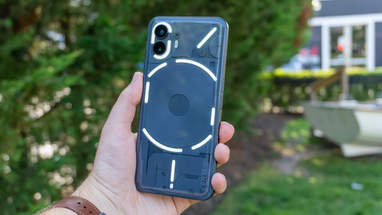 Nothing Phone (2)’nin yeni varyantı yakında satışa sunuluyor