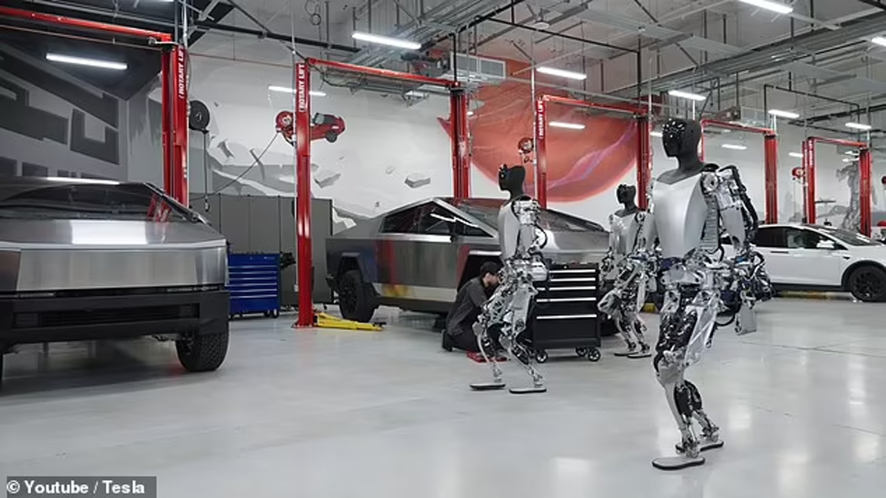 Tesla fabrikasında bir robotun çalışan bir mühendise saldırdığı ortaya çıktı