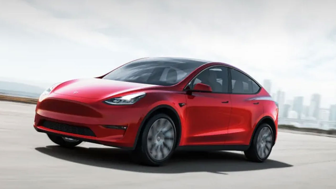 Yeni Model Y nasıl olacak? Tasarım değişikliği için tarih verildi