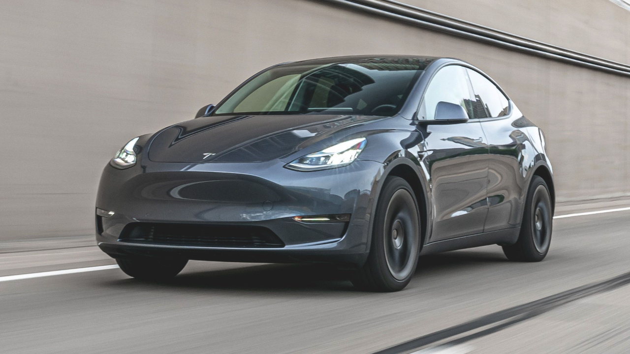 Tesla, 2023 teslimat rekorunu kırdı