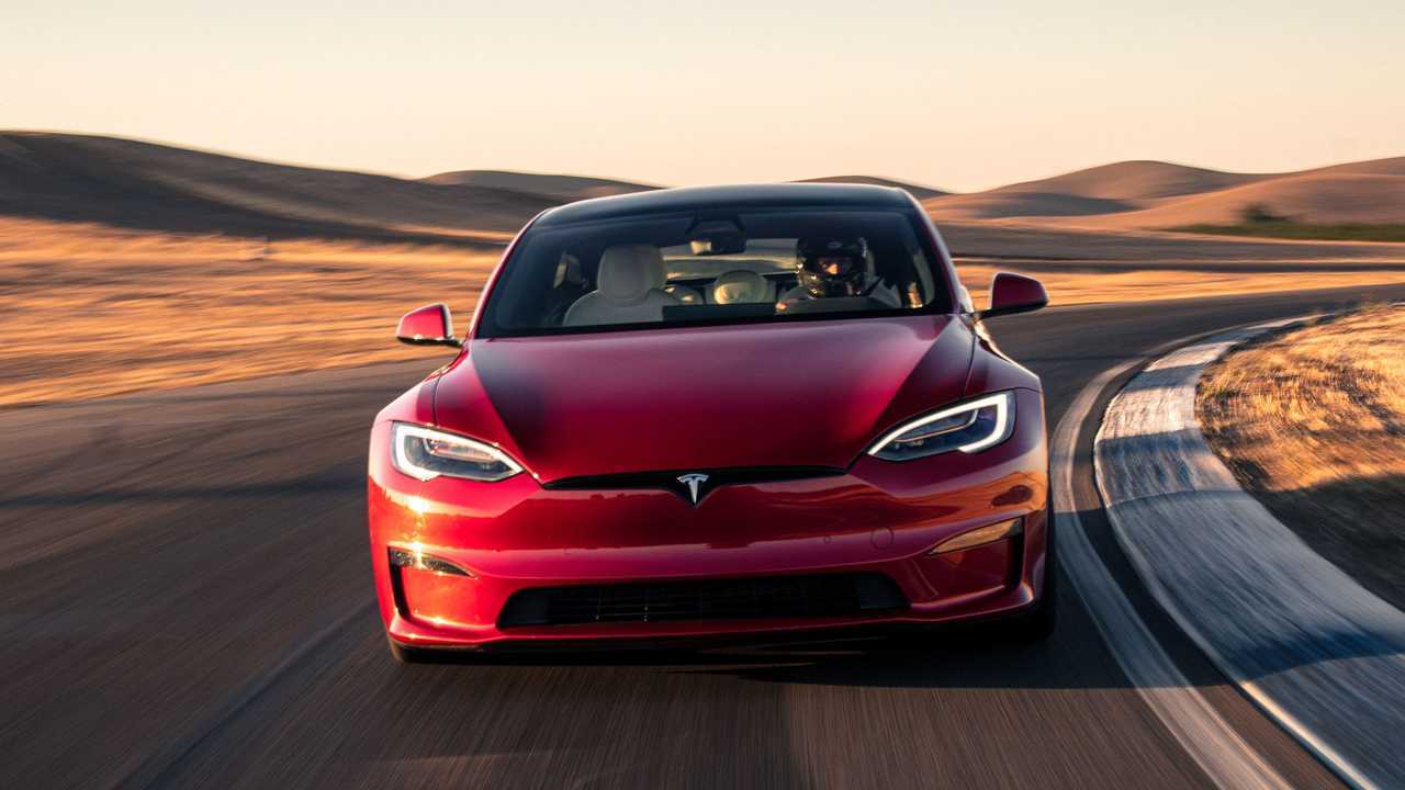 Tesla’dan sessiz sedasız zam! En pahalı model 4 milyona yaklaştı