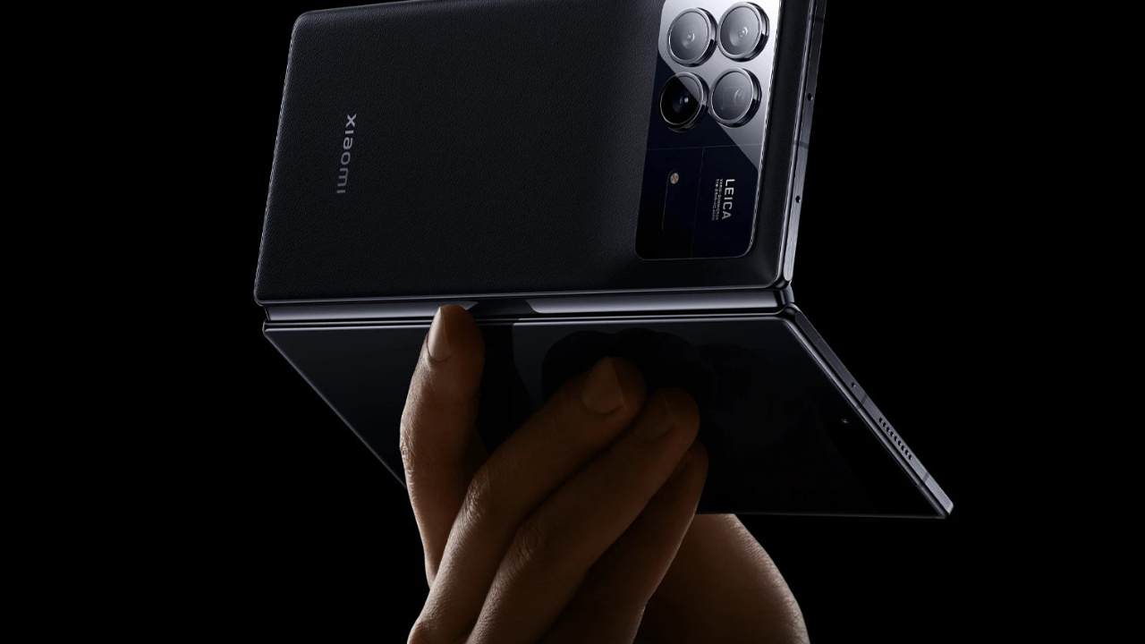 Xiaomi MIX Fold 4 için uydu iletişimi özelliği test edildi